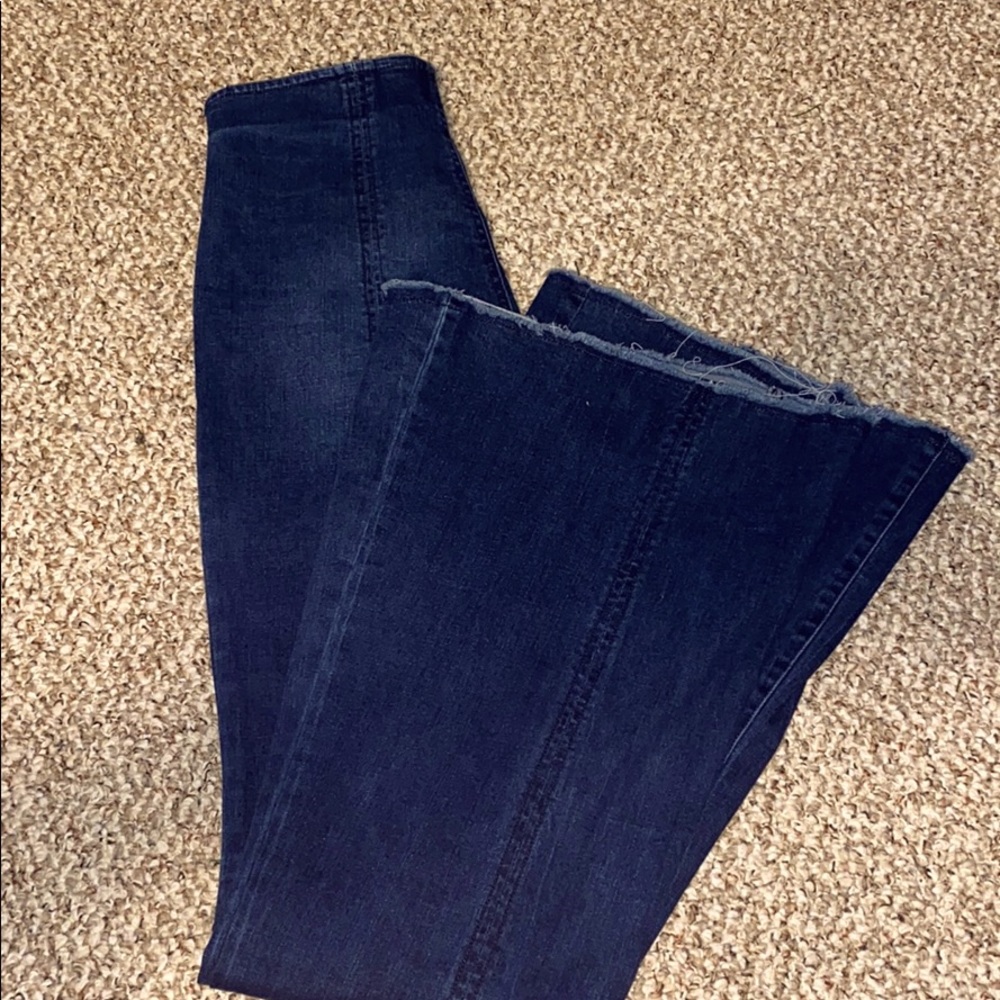 Wonderly flare jeans
